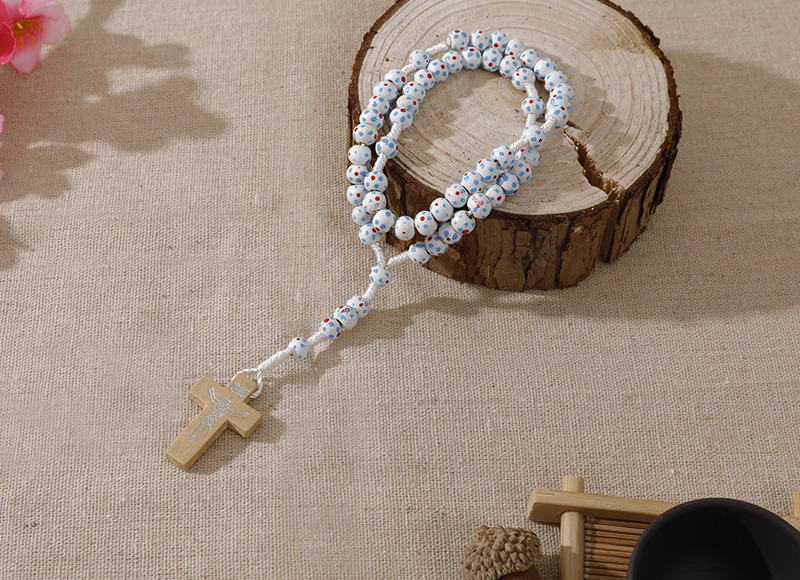 6-7mm white wood cord rosary with flowers