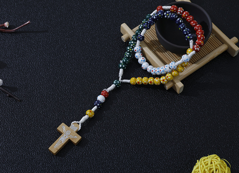 7-8mm wood rosary with flowers