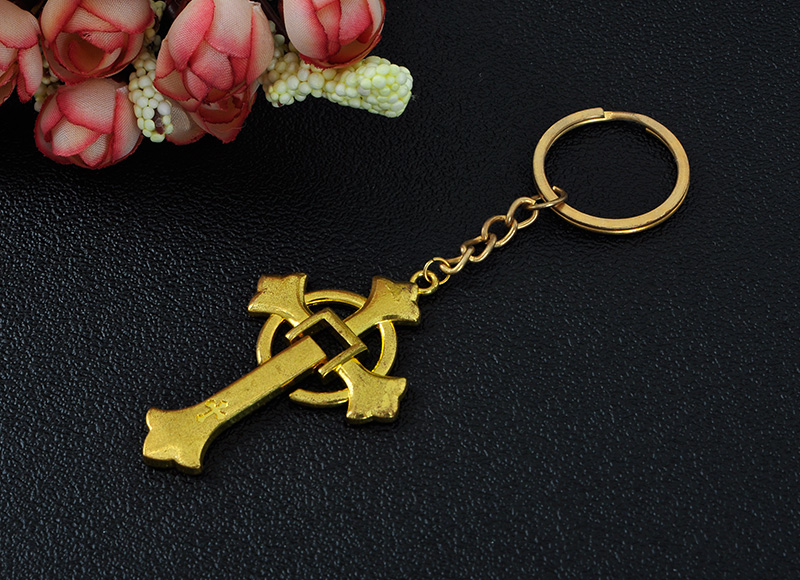 Gold Alloy Cross Pendant Keychain