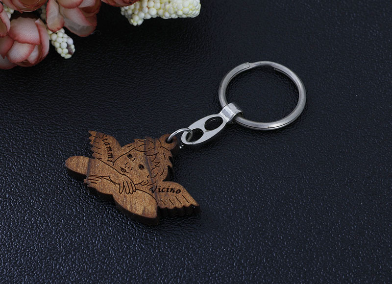 Angle wood pendant keychain