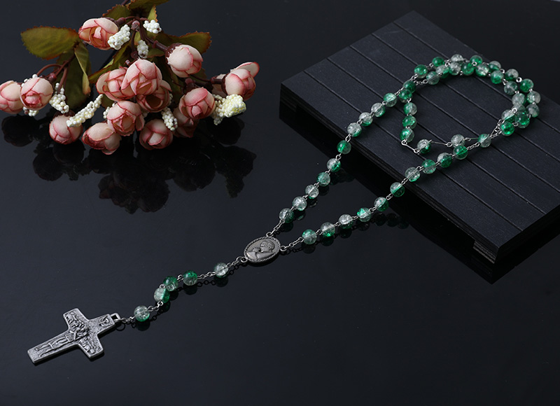 green and clear glass beads rosary necklace